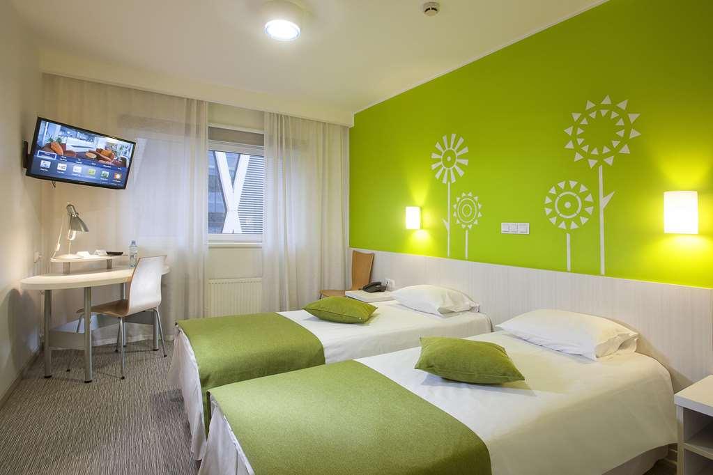 Tallink Express Viešbutis 3*